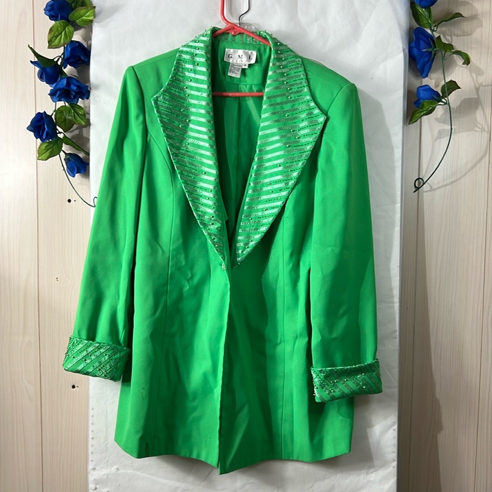 Green suit coat